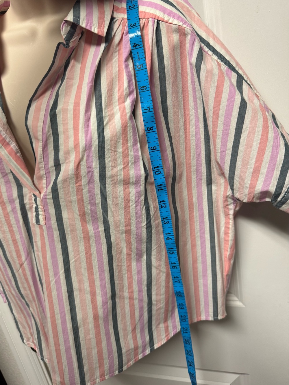 Universal Thread by Target Women’s Large Pink Striped Cotton Relaxed Fit Crop To - Picture 4 of 11